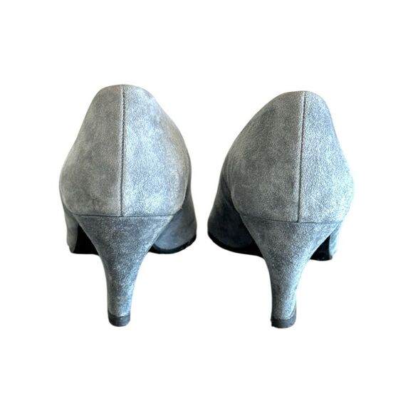 Charles Jourdan Classic Gray Suede Heels - Picture 6 of 12